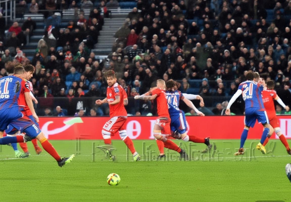 2019法甲巅峰对决：马赛vs波尔多激战回顾(图2)