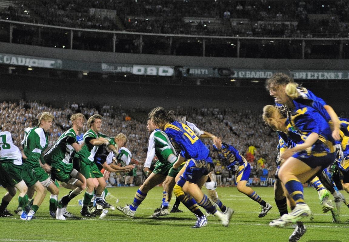 绿茵激战：班菲特VS波士顿精彩对决瞬间解析(图3)