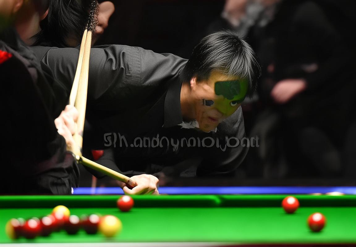 丁俊晖VS马克·戴维斯：巅峰斯诺克对决回顾(图1)