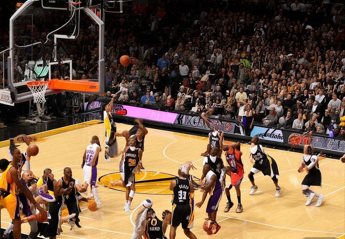 2010年湖人VS国王：篮球巅峰对决回顾(图3)