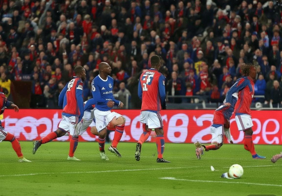 里昂对决埃弗顿：赛事前瞻、赔率分析及投注策略详解(图4)